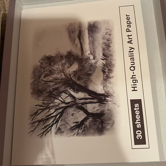 Charcoal Drawing Set - Picture 4 of 7